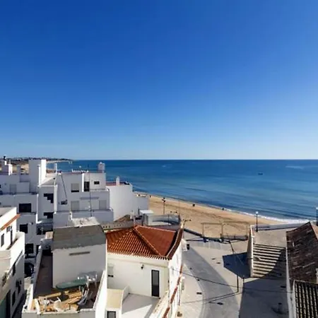 R. Da Fortaleza Armação de Pêra